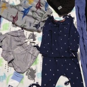 *Mom to be* boys size 0-3 m bundle